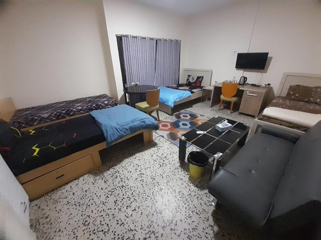 Admfhr5 * Abu Dhabi